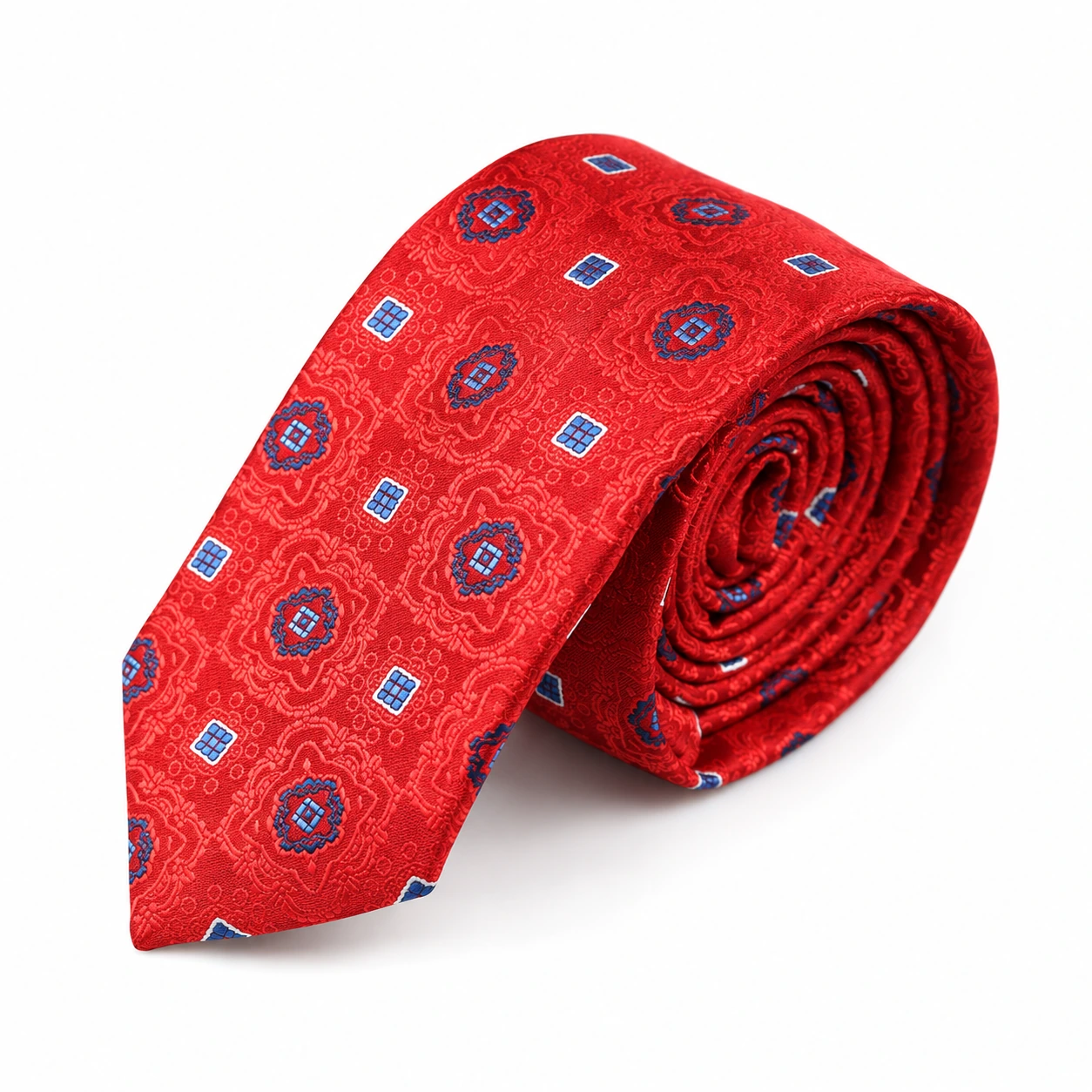 corbata estrecha con medallón rojo y azul