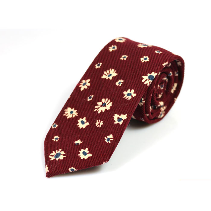 6cm Red Wine and White Cotton Floral Skinny Tie
